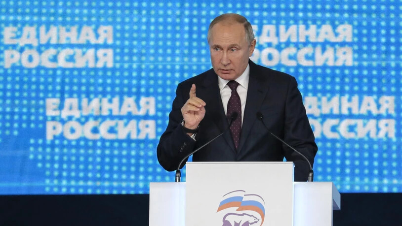 Mehr Volksnähe fordert der russische Staatschef Putin von der Regierungspartei Geeintes Russland.
