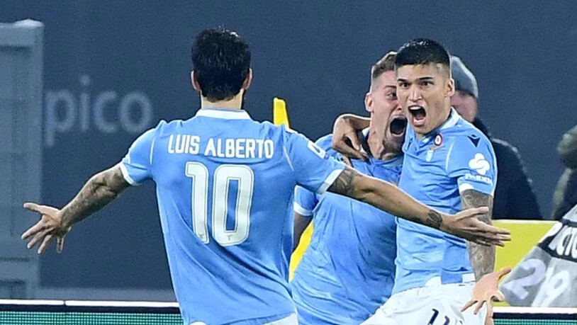 Lazio Rom fügt Meister Juventus Turin die erste Saisonniederlage zu