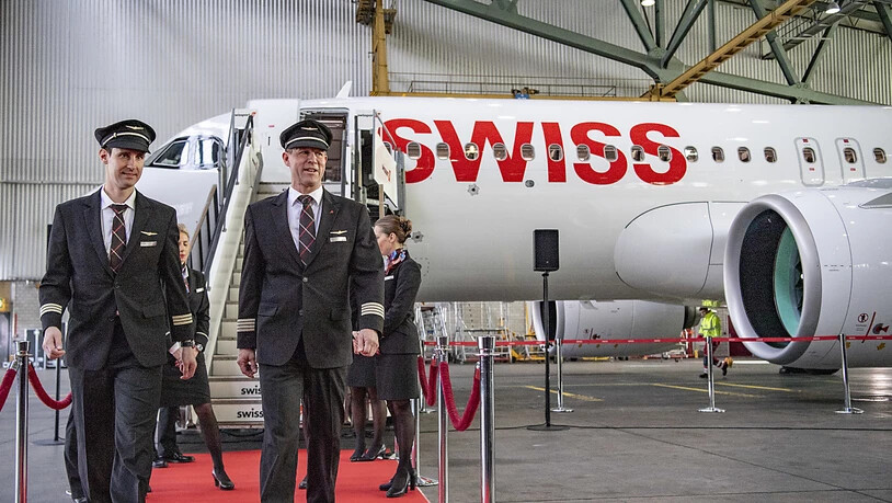 Das neue Swiss Flugzeug beim Empfang anlässlich der Flugzeug Taufe des ersten Airbus A320neo. (Archiv)