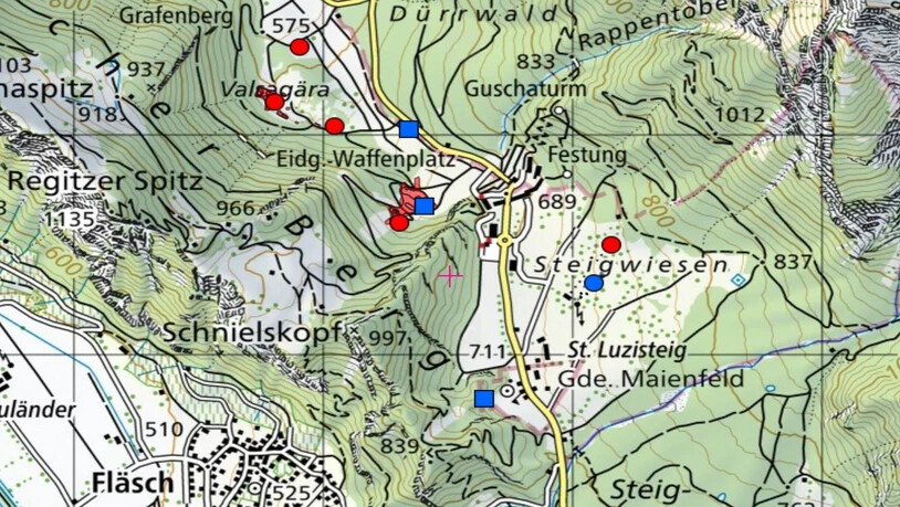 Die Markierungen vom Lutzisteig in Graubünden.
