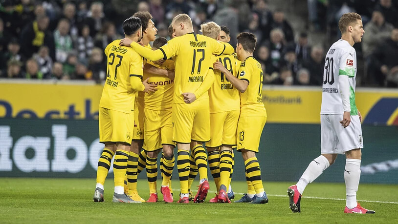 Dortmunder Jubel in Gladbach: Lucien Favres Borussia rückte auf Platz 2 vor