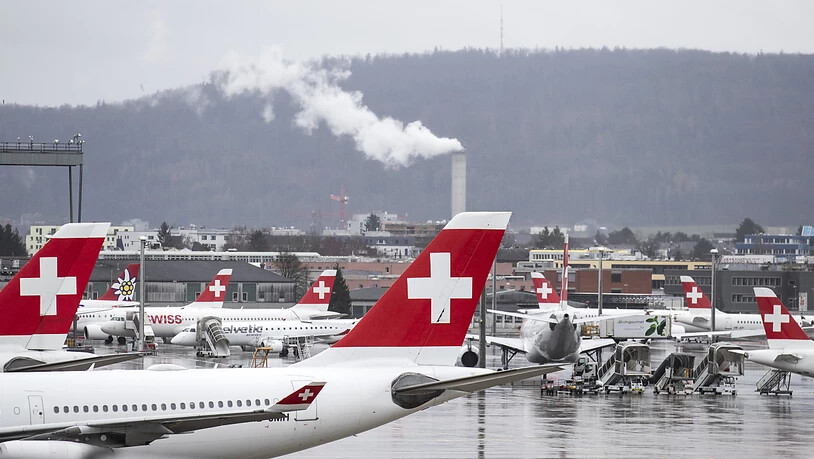 Der Flughafen Zürich verzeichnete im Februar fast gleich viele Passagiere, wie im Vorjahresmonat.