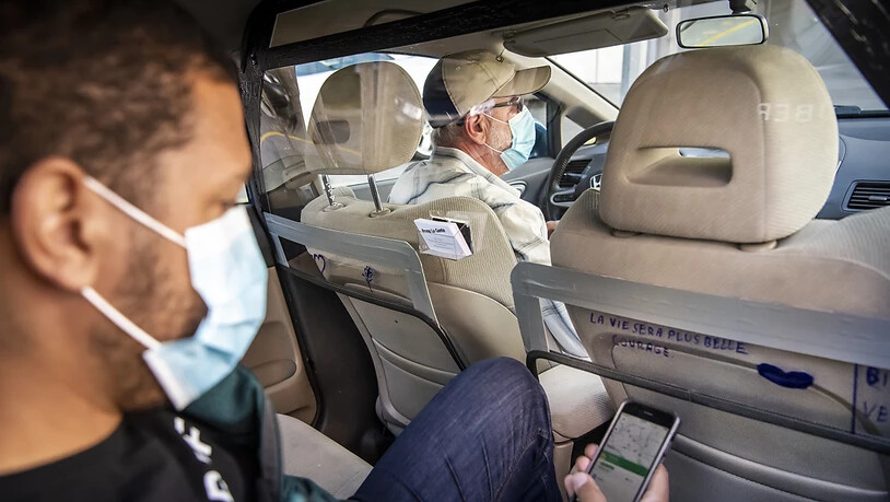 Die Coronakrise setzt dem US-Fahrdienstanbieter Uber massiv zu. Die stark gesunkene Mobilität hat im 1. Quartal 2020 zu tiefroten Zahlen in der Rechnung geführt. (Archivbild)