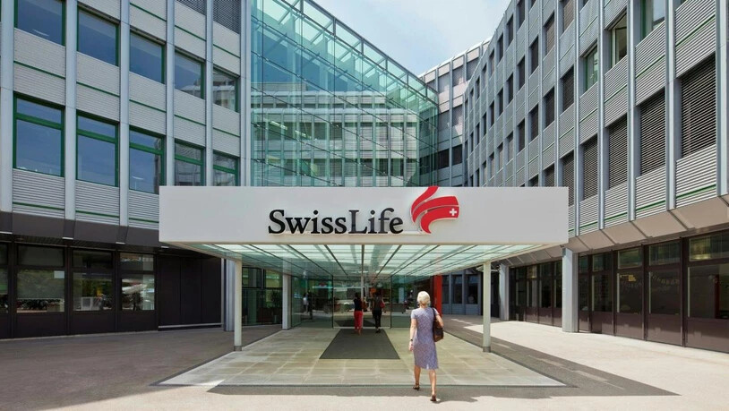 Der Lebensversicherungskonzern Swiss Life hat in der ersten Jahreshälfte weniger verdient als im Jahr davor. Dies ist aber hauptsächlich darauf zurückzuführen, dass 2019 das Ergebnis positiv durch Sondereffekte beeinflusst worden war. (Bild zur Verfügung…