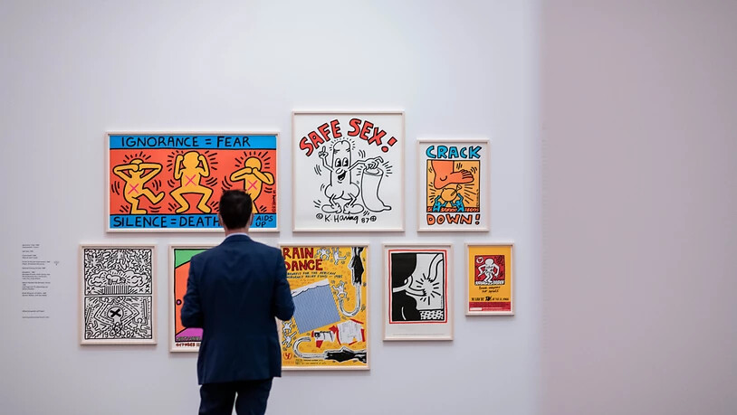 Eine Sammlung mit Werken des Künstlers Keith Haring zum Thema Sexualität in einer Ausstellung im Museum Folkwang, die vom 21. August - 29. November 2020 stattfindet. Foto: Fabian Strauch/dpa - ACHTUNG: Nur zur redaktionellen Verwendung im Zusammenhang…