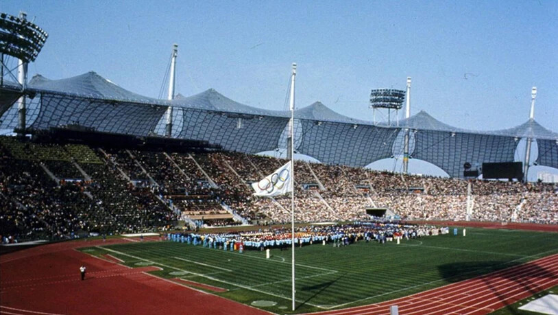 An einem strahlenden Samstag wurden die Olympischen Spiele 1972 im Münchner Olympiastadion eröffnet