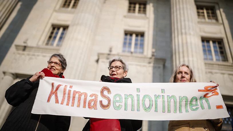 Die Klimaseniorinnen geben nicht auf: Sie ziehen ihre Klimaklage weiter vor den Europäischen Gerichtshof für Menschenrechte (EGMR) in Strassburg. (Archivbild)