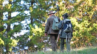 Strenge Vorschriften: In Graubünden muss die Jägerschaft in der Regel zu Fuss ins Jagdgebiet.