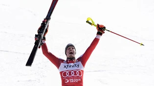 Manuel Feller gewinnt zum vierten Mal in diesem Winter einen Weltcup-Slalom
