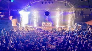 Grossandrang: Der internationale Star DJ Antoine lockte im Jahr 2013 die Massen ans Bar&Pub nach Tuggen.