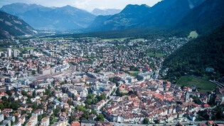 In Graubünden besitzen 44 Prozent Wohneigentum. Hier im Bild ein Teil des Churer Rheintals. 
