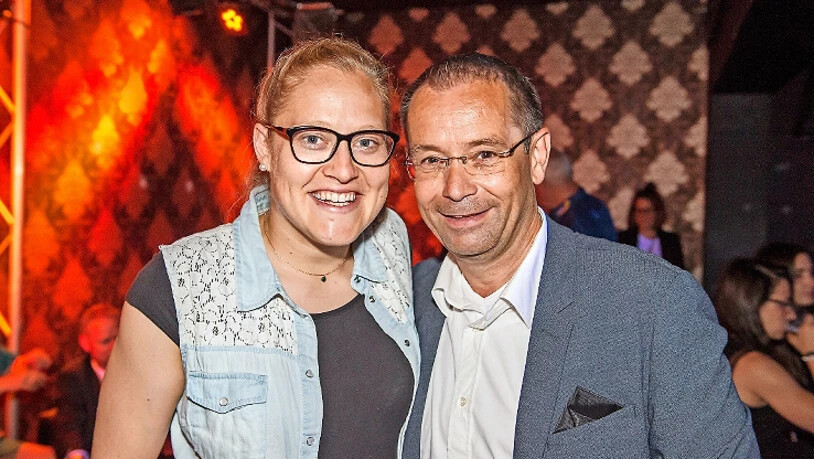 Seraina Friedli (FC Zürich) und Waldemar Jakob (Präsident Bündner Tennisverband).