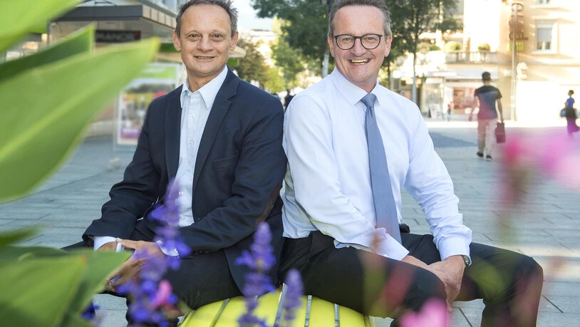 Die beiden bisherigen Ständeräte Martin Schmid und Stefan Engler stecken mitten im Wahlkampf.