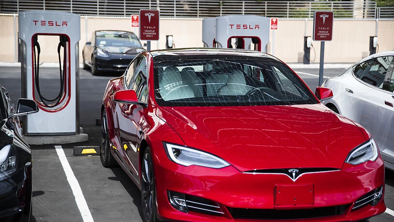 Der Elektroautohersteller Tesla hat grünes Licht für die Aufnahme seiner Produktion in China erhalten. (Archiv)