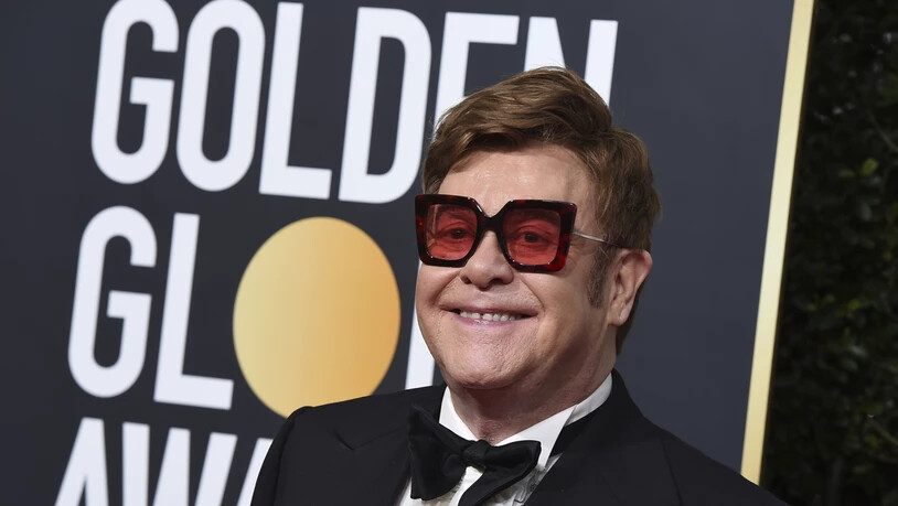 Die Brille von Elton John sorgte bei der 77. Verleihung der Golden Globes für Gesprächsstoff.