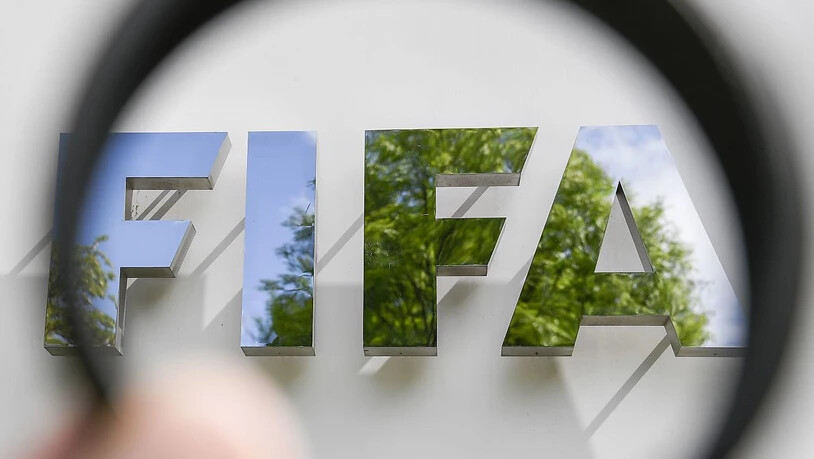 Im Zusammenhang mit der Vergabe von Medienrechten an verschiedenen Fussball-Weltmeisterschaften und FIFA-Confederations Cups hat die Bundesanwaltschaft (BA) Anklagen erhoben.