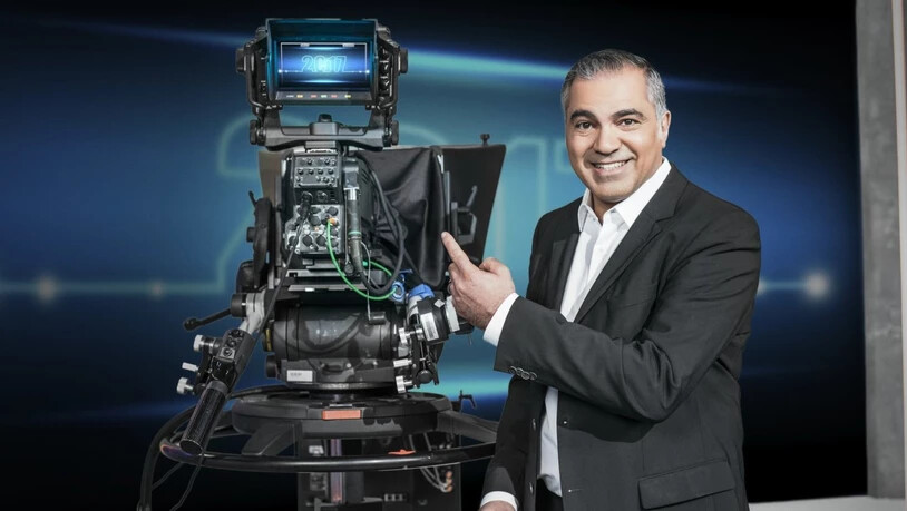Die Fernsehgruppe ProSiebenSat1 - im Bild Galileo-Moderator Aiman Abdallah - kämpft mit sinkenden TV-Werbeeinahmen. (Archivbild)