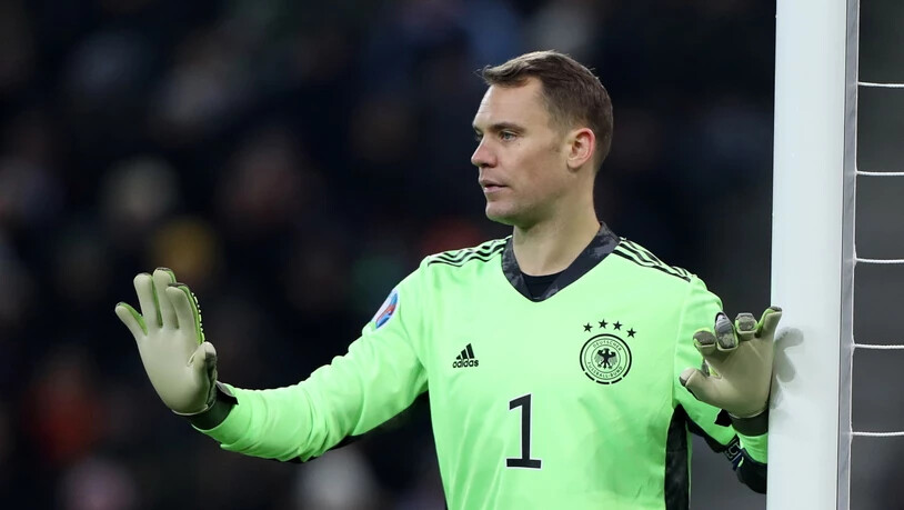 Die deutsche Nationalmannschaft um Captain Manuel Neuer spendet 2,5 Mio Euro für soziale Zwecke