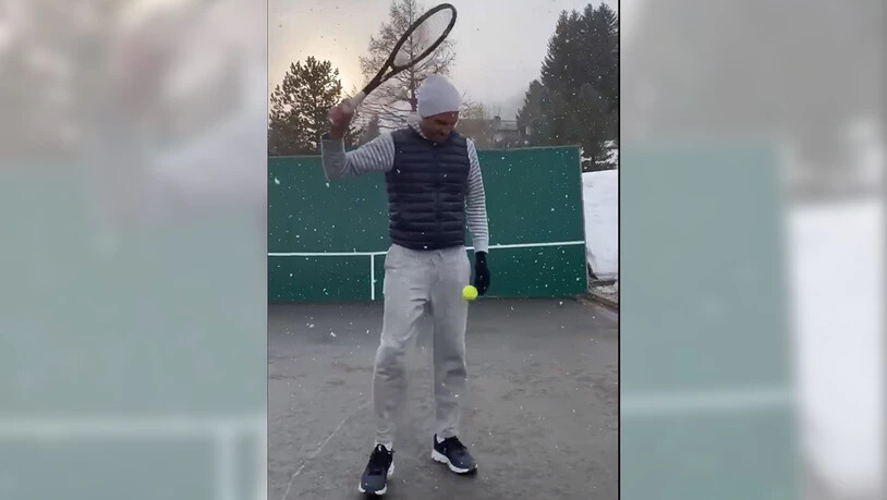 Roger Federer auf seinem Anwesen in Valbella.