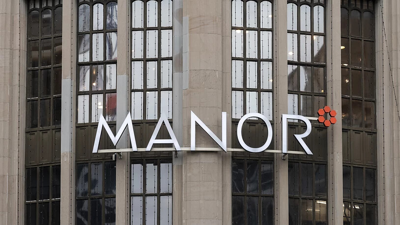 Manor startet nach einer einwöchigen Testphase einen Liefer- und Abholservice für Lebensmittel. Damit reagiert die Warenhauskette auf die hohe Nachfrage der Kunden nach Heimlieferungen durch die Corona-Krise. (Archiv)