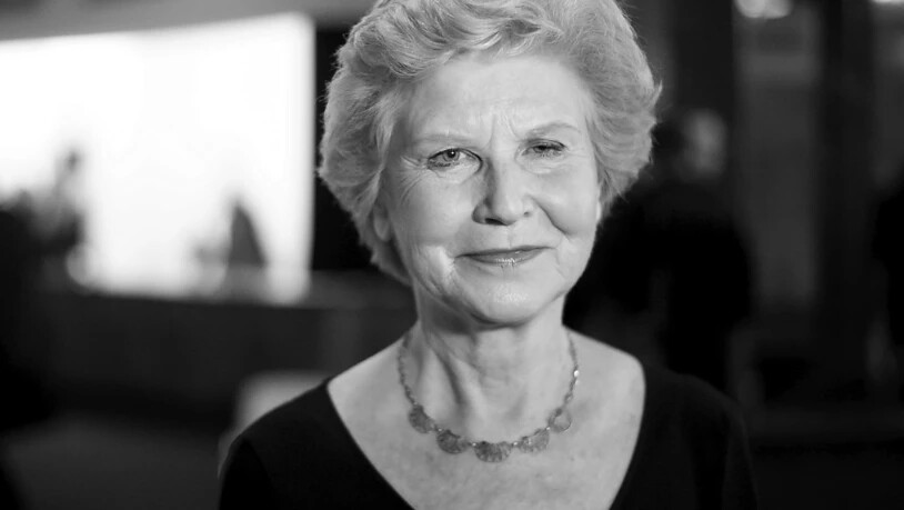 ARCHIV - Schauspielerin Irm Hermann 2015 bei der Premiere des Films "Fassbinder" in der Volksbühne Berlin. Die Schauspielerin starb im Alter von 77 Jahren. Foto: picture alliance / dpa