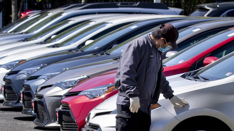 Die Corona-Pandemie hat die Produktion bei Toyota im Mai einbrechen lassen. (Archiv)