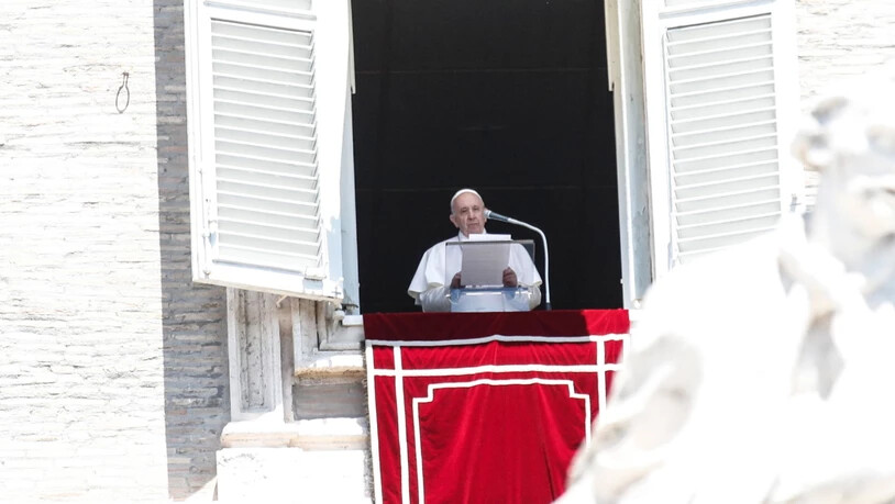 Bedauert die Umwandlung der Hagia Sophia in eine Moschee: Papst Franziskus I. beim Angelusgebet vergangenen Sonntag im Vatikan.