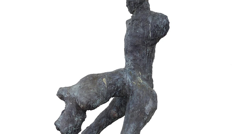 Eine in Davos ausgestellte Bronzeskulptur des Künstlers Martin Disler. Das Werk hat keinen Titel.
