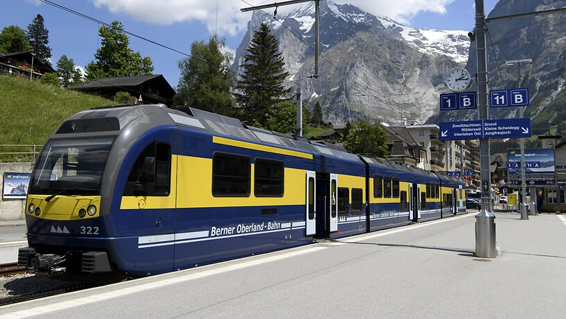 Ein Zug der Jungfraubahn in Grindelwald (Archivbild).