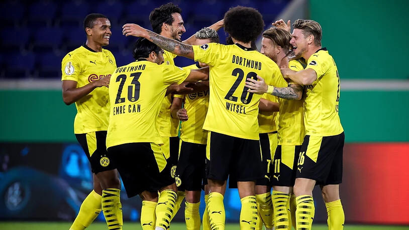 Feierstimmung beim BVB zum Auftakt: Dortmund siegt im Cup ohne Probleme