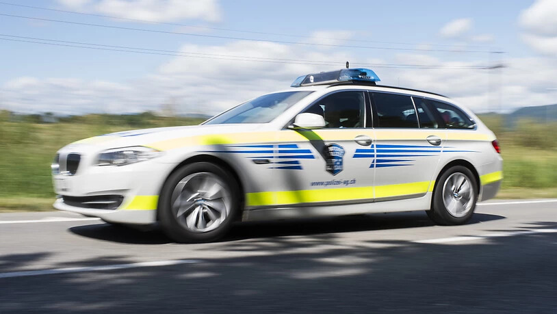 Am Dienstagabend rückte die Kantonspolizei Aargau aus, nachdem die Partnerin des in Suhr erschossenen Mannes Drohungen ausgesprochen hatte. (Symbolbild)