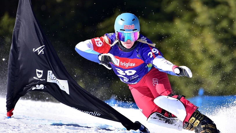 Keine Schweizer Medaille: Julie Zogg kann im slowenischen Rogla im Parallel-Slalom ihren Weltmeistertitel nicht erfolgreich verteidigen