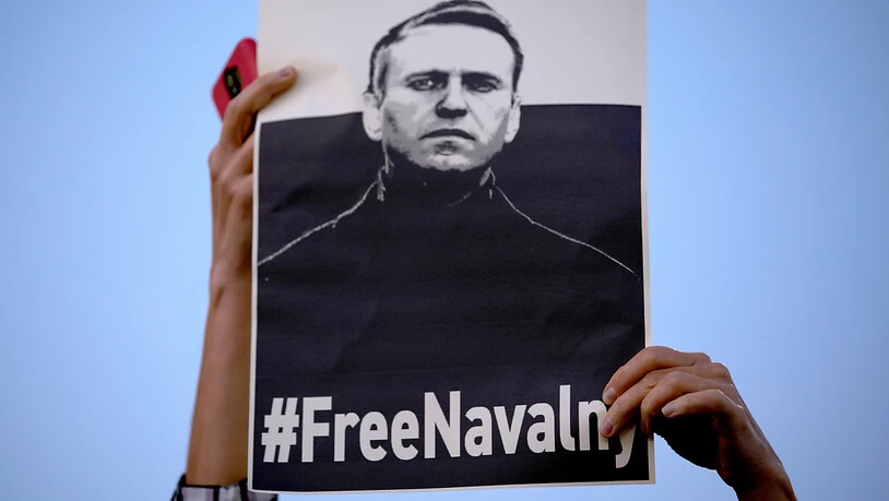 ARCHIV - Die Organisationen des im Straflager inhaftierten Kremlgegners Alexej Nawalny dürfen nach Angaben seines Teams in Russland vorerst nicht mehr arbeiten. Foto: Oded Balilty/AP/dpa