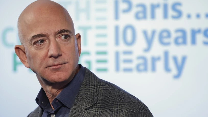 Jeff Bezos, Konzernchef des weltgrössten Versandhändlers Amazon, hat Aktien im Wert von 2 Milliarden Dollar des Unternehmens verkauft. (Archivbild)