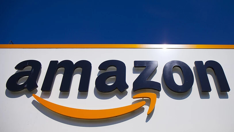 Amazon hat im vergangenen Jahr zwei Millionen gefälschte Artikel in seinen Lagern aus dem Verkehr gezogen und vernichtet. (Archiv)