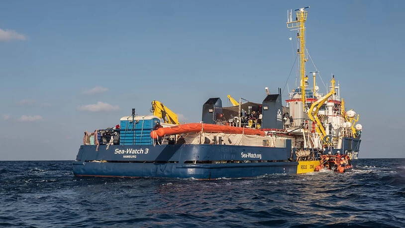 ARCHIV - Die deutsche Seenotrettungsorganisation Sea-Watch ist mit ihrem Schiff «Sea-Watch 3» seit einigen Tagen wieder auf dem Mittelmeer im Einsatz. Foto: Selene Magnolia/Sea-Watch/dpa - ACHTUNG: Nur zur redaktionellen Verwendung im Zusammenhang mit…