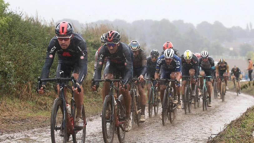 Die 118. Ausgabe von Paris Roubaix fand bei widrigen Bedingungen statt