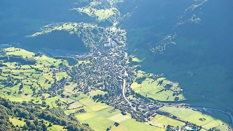 Wichtiges Instrument: Ohne eine neue Nutzungsplanung bleibt die räumliche Entwicklung der Gemeinde Glarus Süd, im Bild Schwanden, blockiert.