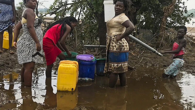Unter den Zerstörungen durch den Tropensturm "Ana" im Südosten Afrikas leidet einmal mehr die arme Bevölkerung.