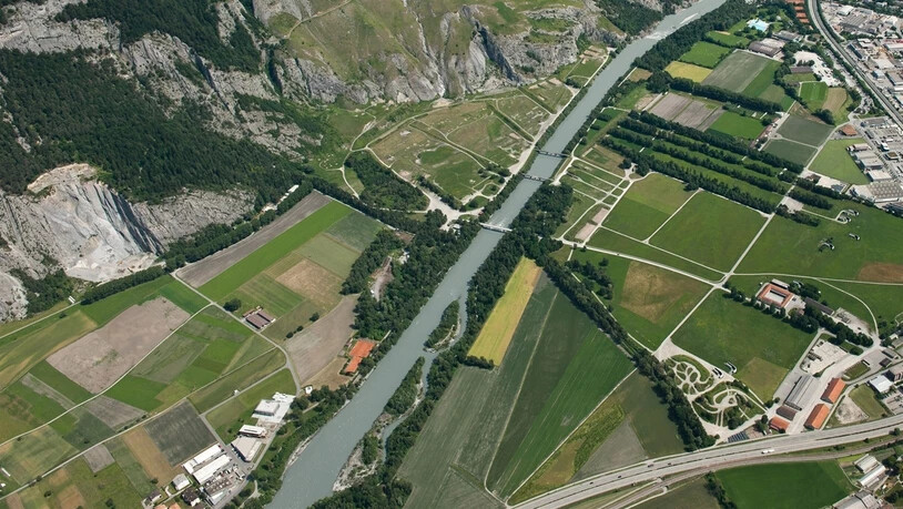 Auf beiden Seiten des Rheins: Das Militär hat Übungsplätze auf dem Churer Rossboden.
