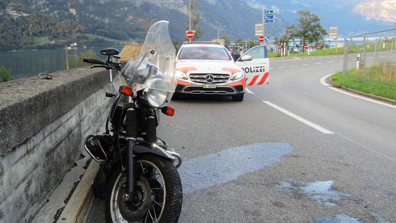 Ein Töfffahrer verursachte am Montag in Mühlehorn einen Unfall.