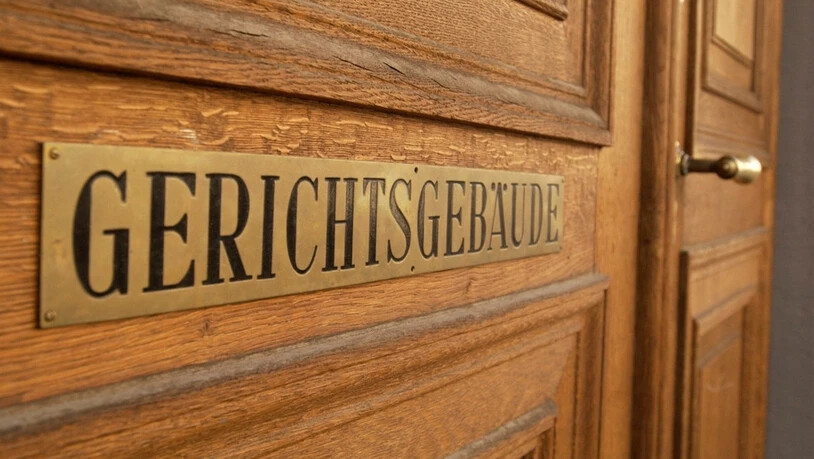 Drei neue Richterinnen sollen das Kantonsgericht Graubünden unterstützen. Sie sollen helfen, pendente Fälle zu behandeln.