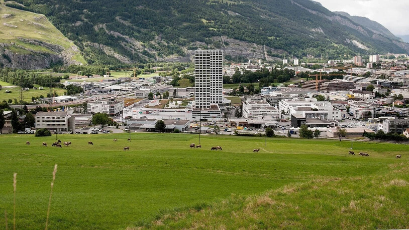 Das Gebiet Trist im Westen Churs soll einen Gewerbepark erhalten. Hier ein Bild aus dem Jahre 2015.