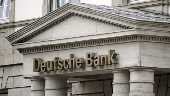 Die Deutsche Bank schreibt ihr bestes Ergebnis seit 10 Jahren. (Archivbild)