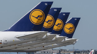 Die Lufthansa nimmt Kurs auf das langgehegte Ziel Italien. Gemeinsam mit der Genfer Reederei MSC strebt die Swiss-Mutter die mehrheitliche Übernahme der Alitalia-Nachfolgerin ITA Airways an. (Archivbild)