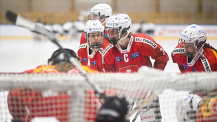 Die Schweizer Eishockeyanerinnen reisen nicht vollzählig nach Peking
