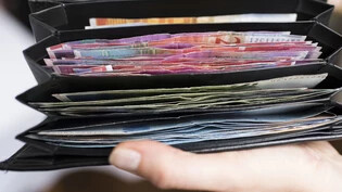 Viel Geld: In der aktuellen Ausgabe des Wirtschaftsmagazins «Bilanz» reichen die 628 kantonalen Millionen für Platz 14.
