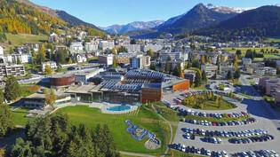 Es kehrt wieder Betrieb ein: Das Davoser Kongressgeschäft erfährt eine langsame Wiederbelebung.