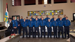 Die 17 frischgebackenen Polizistinnen und Polizisten beginnen am 1. Oktober ihren Dienst.
