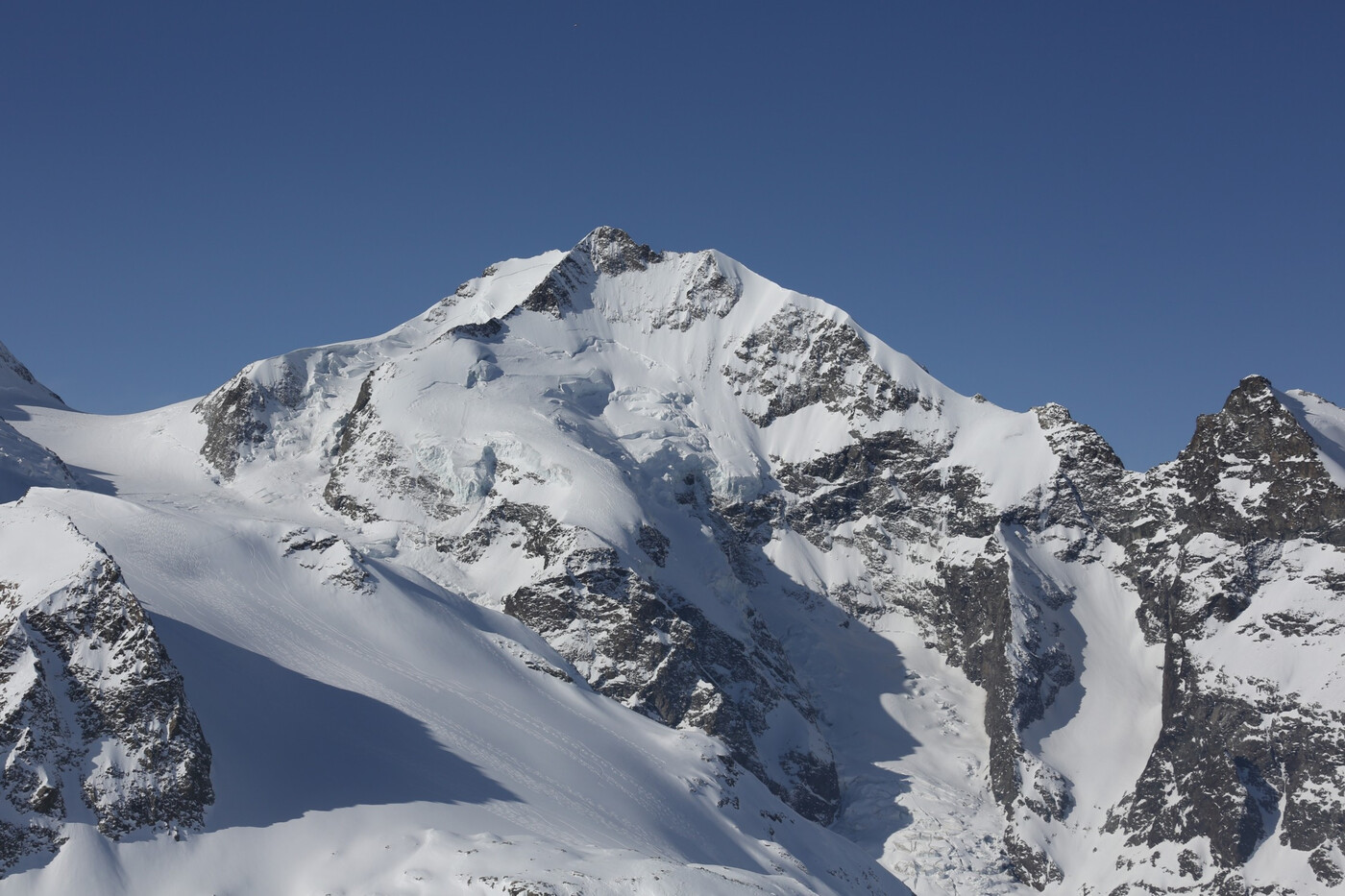 Der höchste Berg in Graubünden: Das ist der Piz Bernina auf 4048 Meter über Meer.